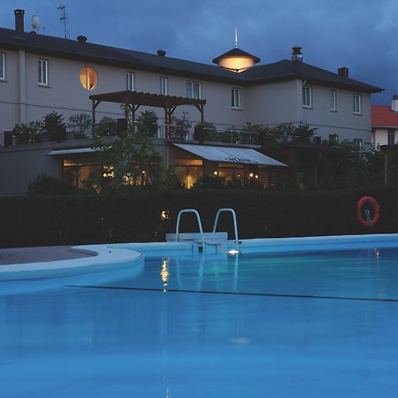Hotel Rio Bidasoa Hondarribia Bagian luar foto