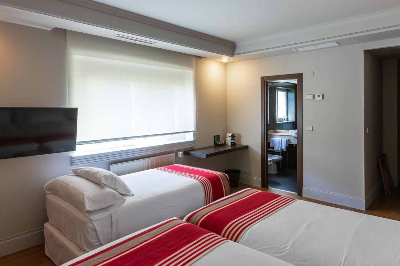 Hotel Rio Bidasoa Hondarribia Bagian luar foto