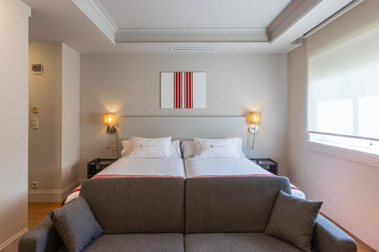 Hotel Rio Bidasoa Hondarribia Bagian luar foto