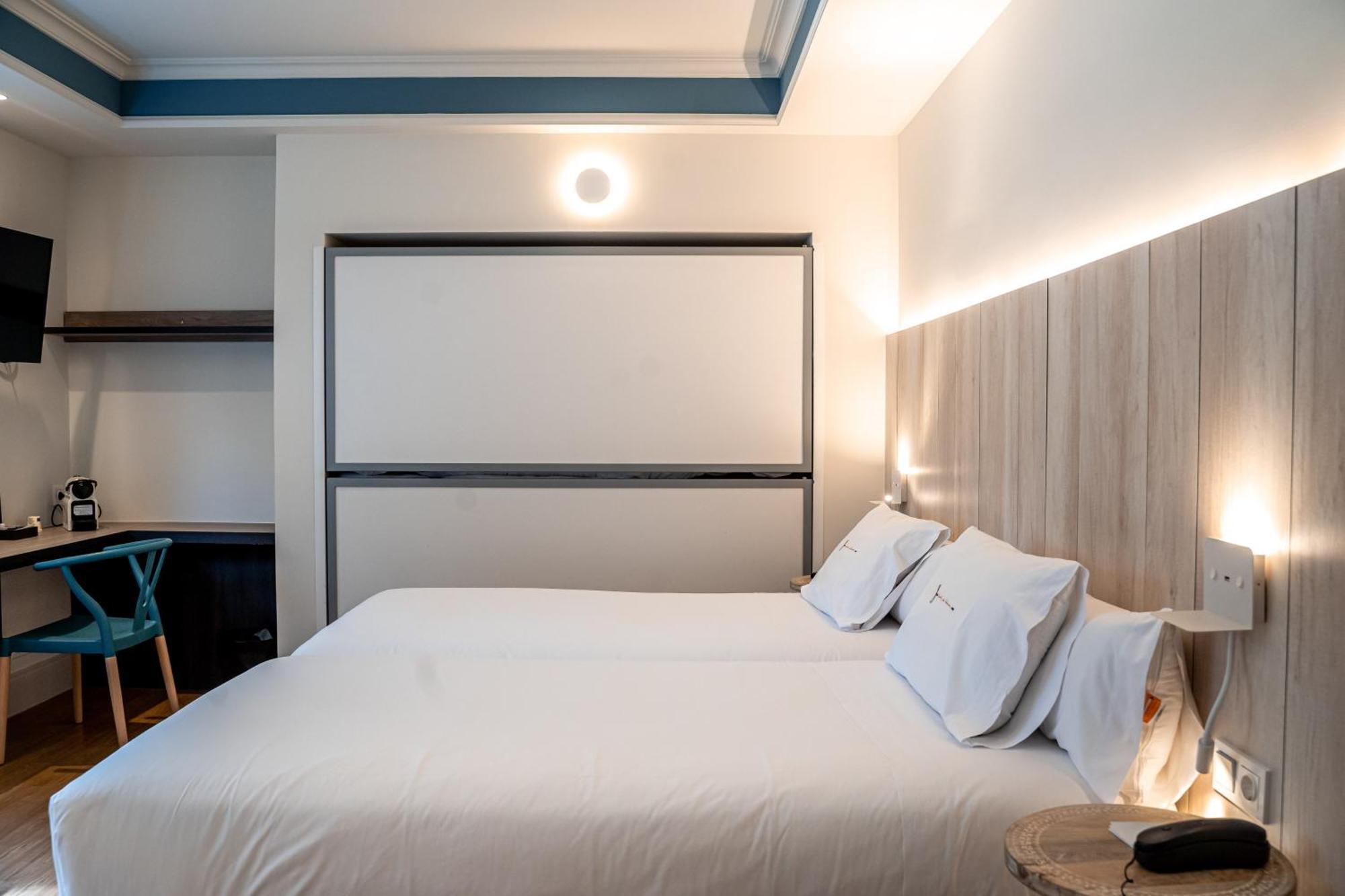 Hotel Rio Bidasoa Hondarribia Bagian luar foto