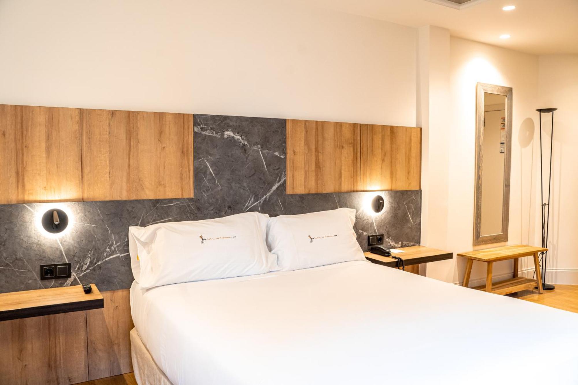 Hotel Rio Bidasoa Hondarribia Bagian luar foto