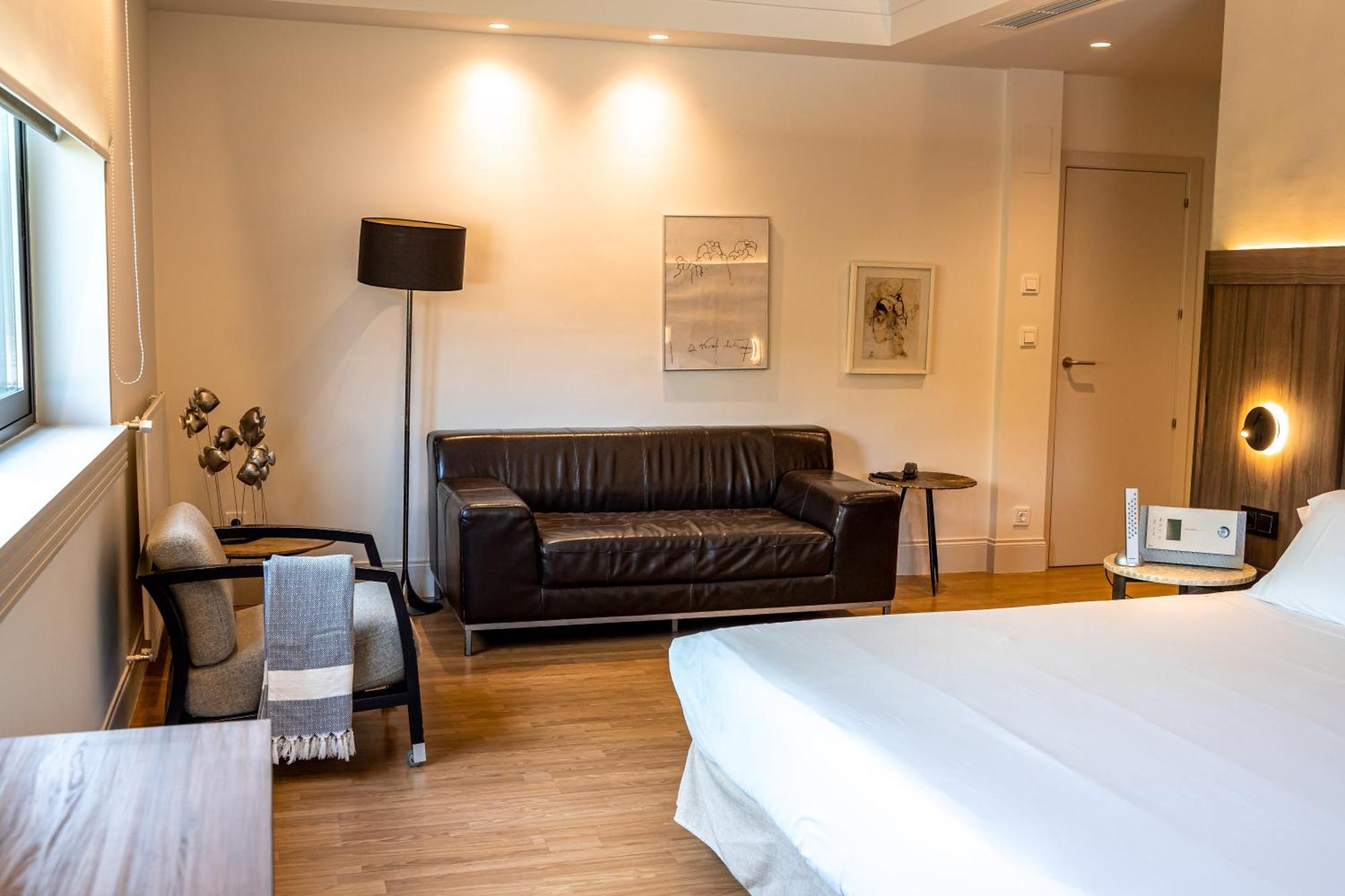 Hotel Rio Bidasoa Hondarribia Bagian luar foto